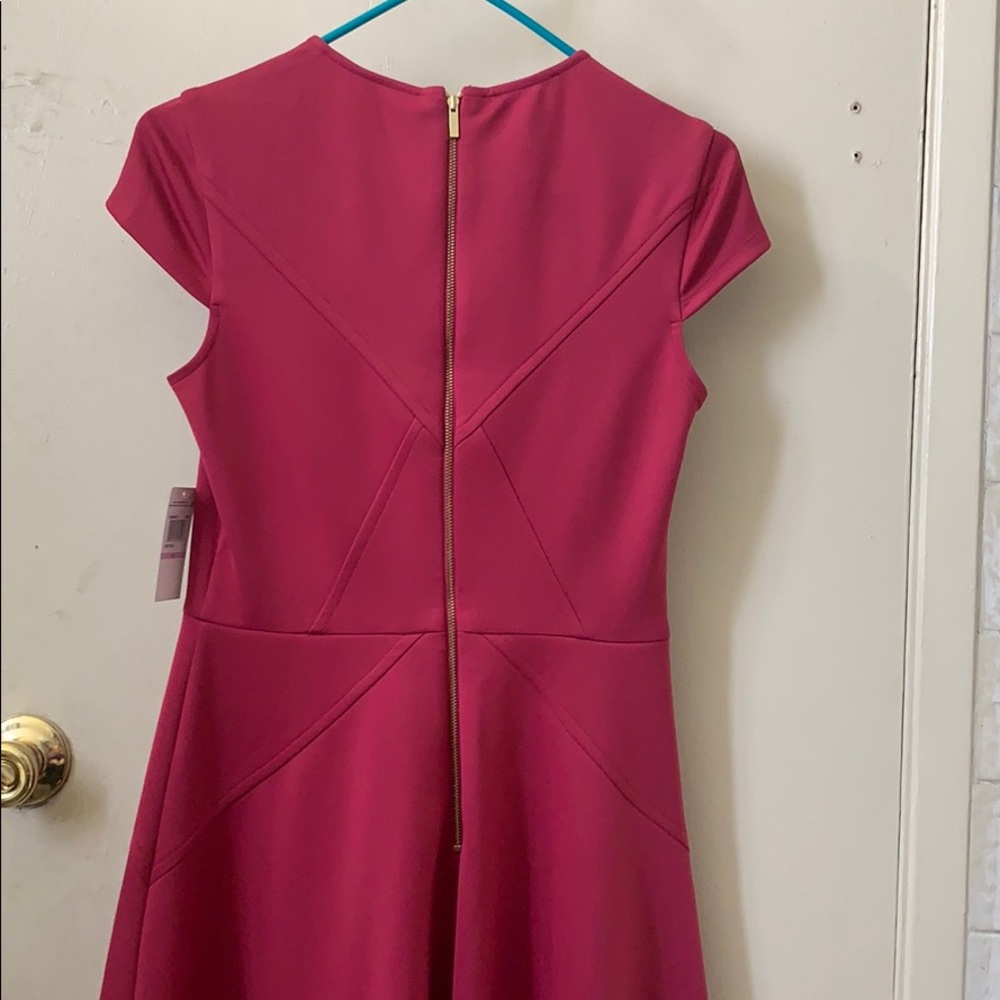 Dress - Picture 4 of 8
